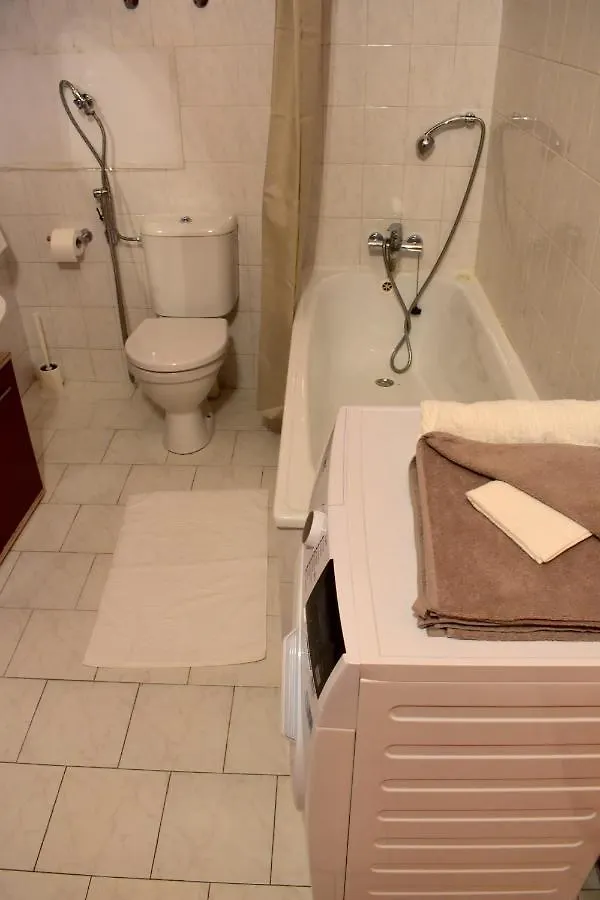 Andy'S Central 3-Bedroom Apartment ! Czech Republic